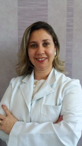 A fonoaudióloga Renata Matos é uma das responsáveis pelo SENA no Vale do Aço