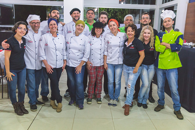 Equipe de produção do Ipatinga Gourmet e chefs convidados. Foto: Divulgação