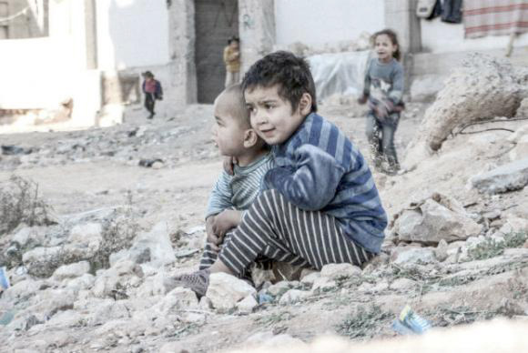 Crianças Sirias sofrem com a guerra. Foto: Arquivo Agência Brasil
