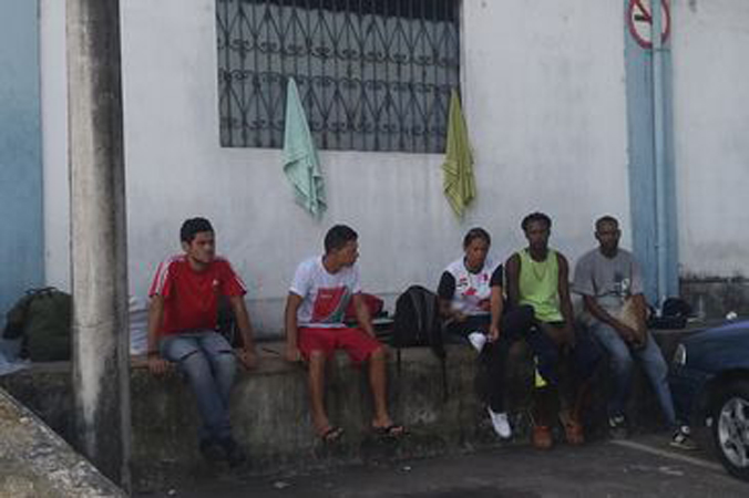 Venezuelanos na rodoviária de Manaus (Arquivo/Agência Brasil)
