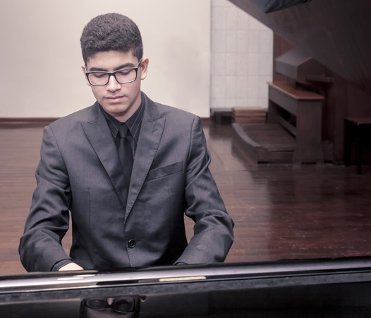 Jordan já conquistou 67 premiações em concursos de piano no Brasil e em diversos países