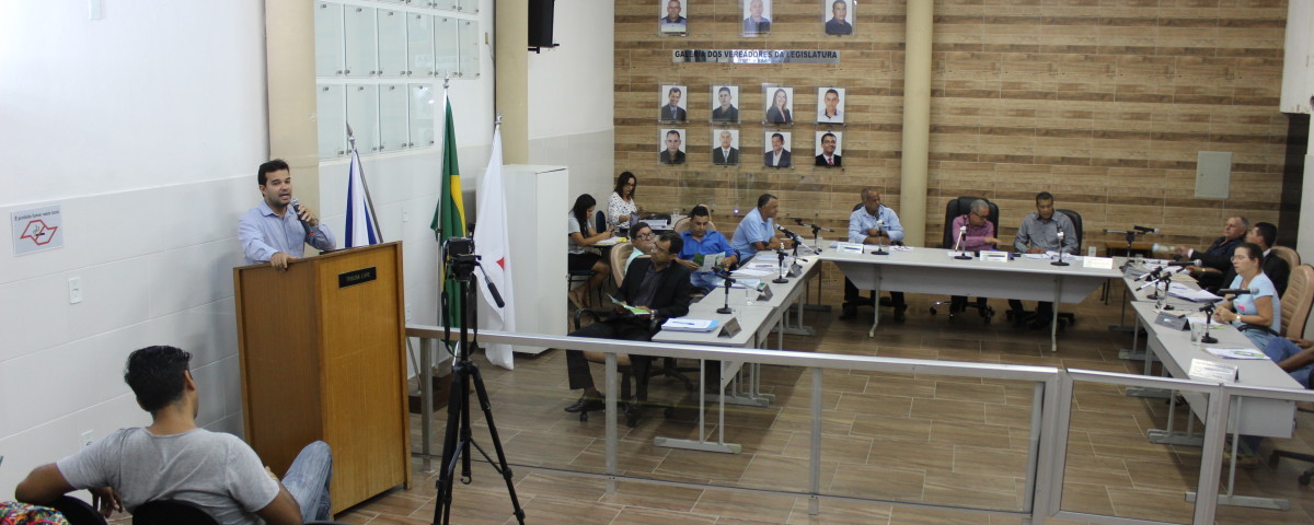 A programação da 5ª Conferência também está sendo divulgada nas Câmaras Municipais da RMVA, como foi em Santana do Paraíso nesta semana