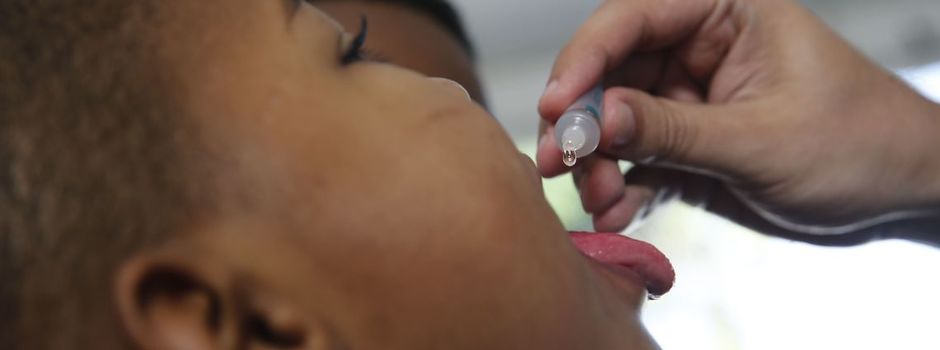Vacinação é fundamental para manter a eliminação da poliomielite em Minas e no Brasil