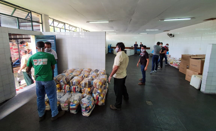 Kits serão distribuídos para comunidades de Ipatinga, Betim, Santa Luzia, BH e Cubatão