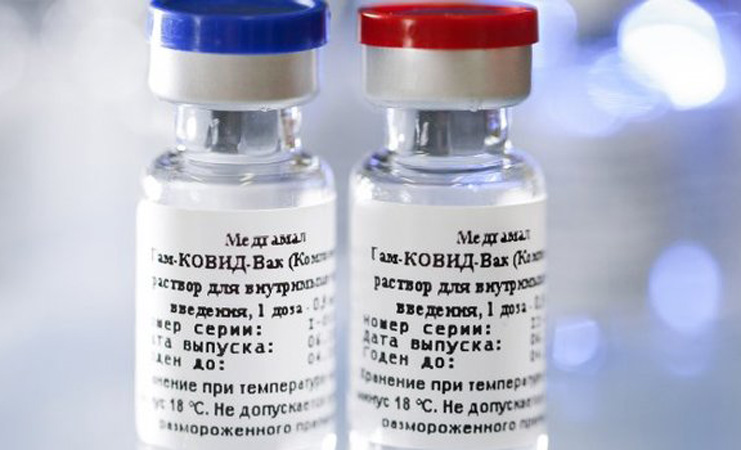 Governador Romeu Zema comemorou a aprovação da Anvisa para compra do imunizante; inicialmente, o Estado deverá adquirir até 428 mil doses - Foto: Gamaleya National Center  Divulgação